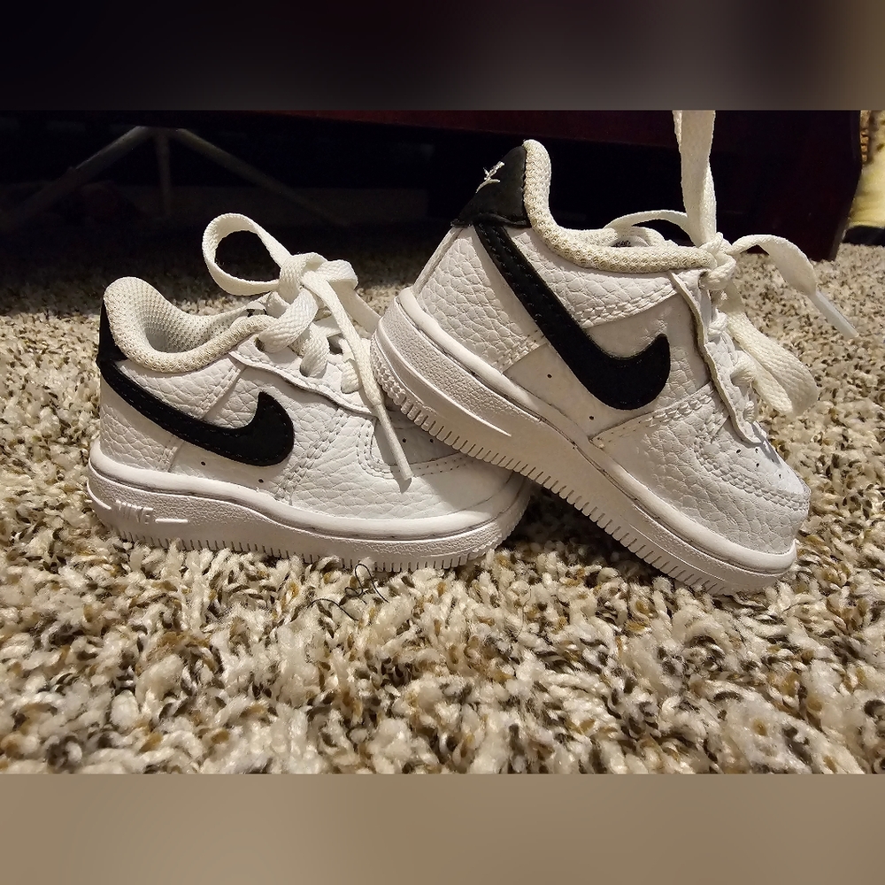 Nike Force 1